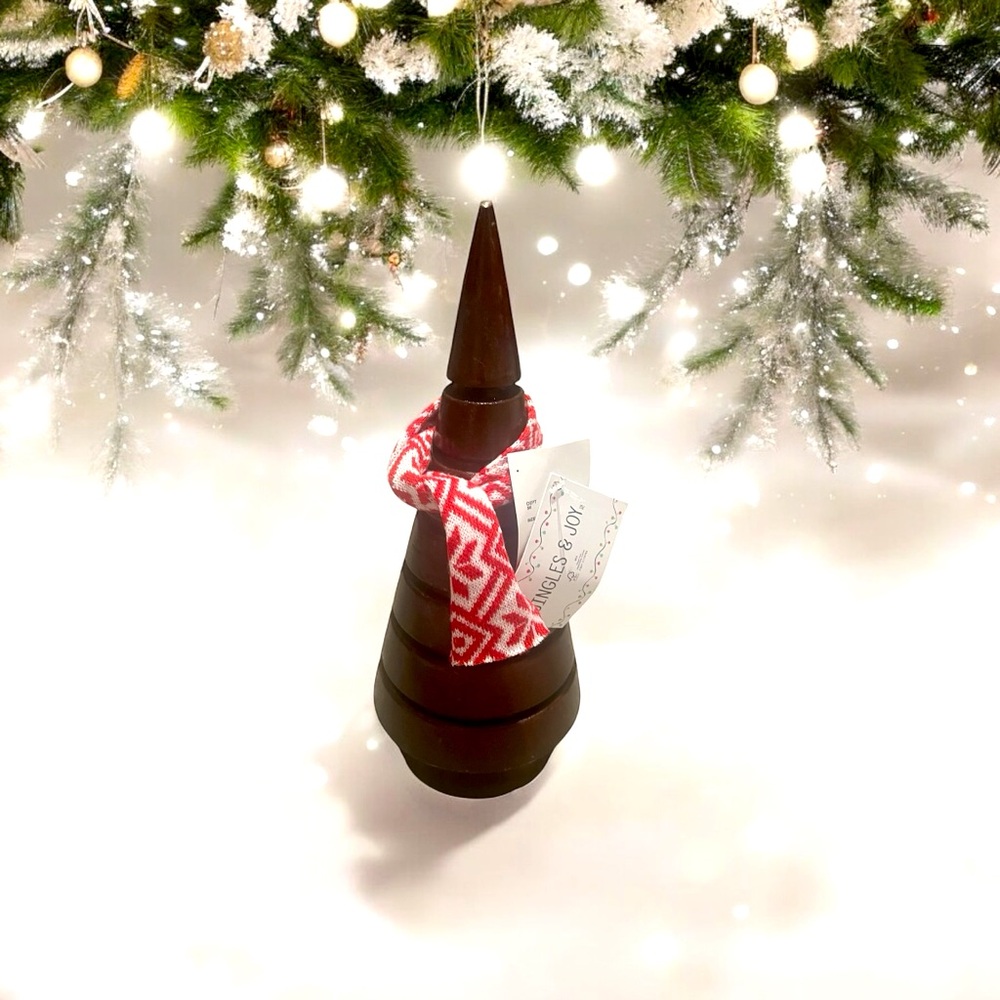 Wood christmas tree nwt
